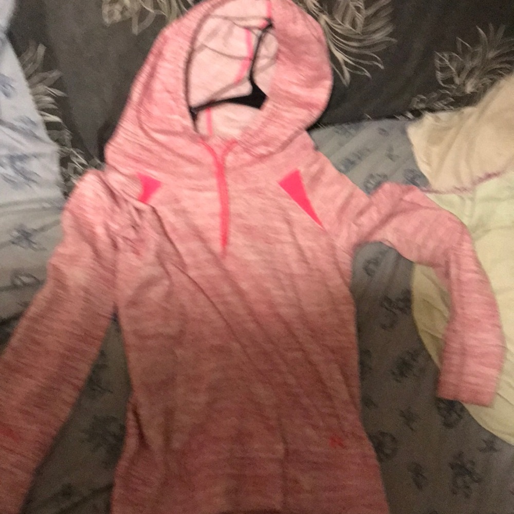 Pink sweatshirt under armor